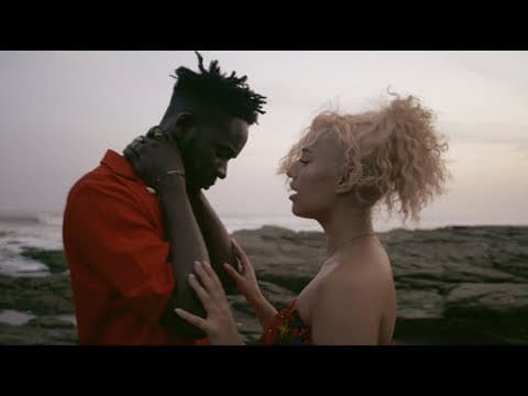 Major Lazer Ft. Mr. Eazi & Raye – Tied Up