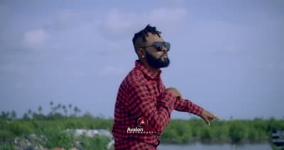 Pero E – “Na God”